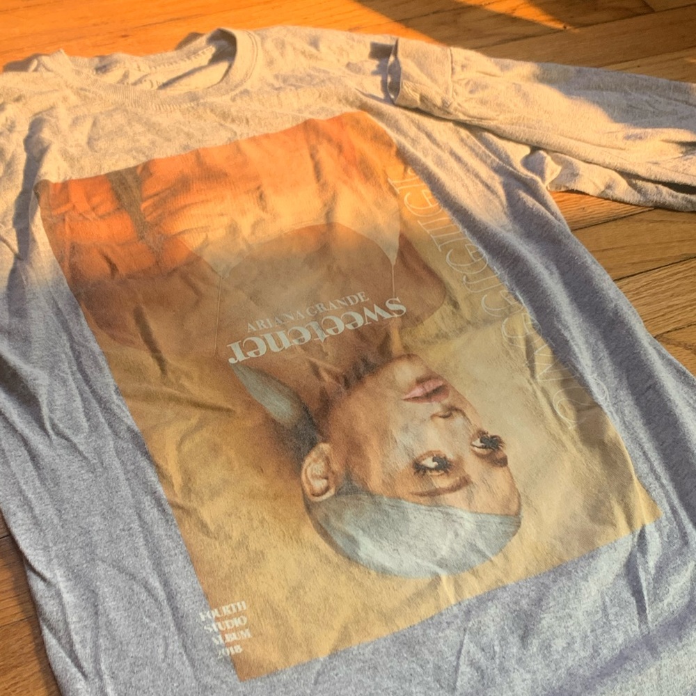 Ariana Grande Sweetener Longsleeve GENDER NEUTRAL